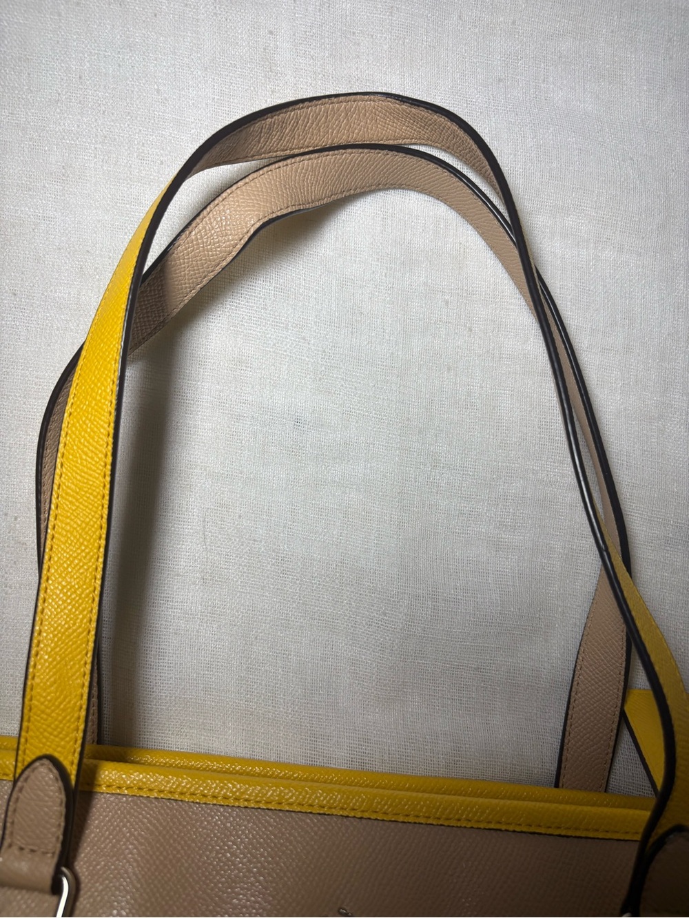 Coach City Zip Tote Beige Leather Yellow Trim Shoulder Bag Purse F59855 New - Picture 15 of 16